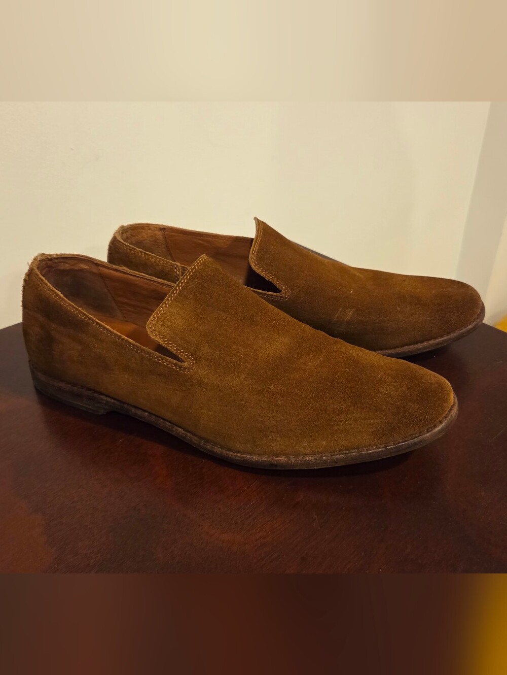 FRYE Men's Brown Suede Slip-On Loafers.  Size 10.5